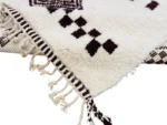 Ivory Symbolic Script Beni Ourain - Image 10