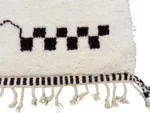 Ivory Symbolic Script Beni Ourain - Image 9